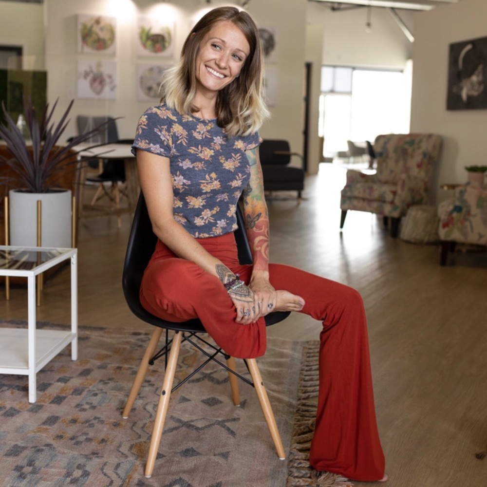 Meet your Posher, Kayla